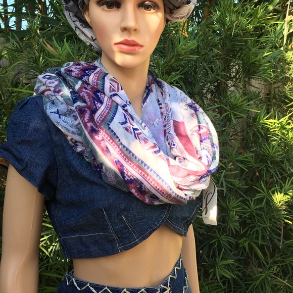 NEW TRIBAL GEO SCARF - Picture 5 of 9